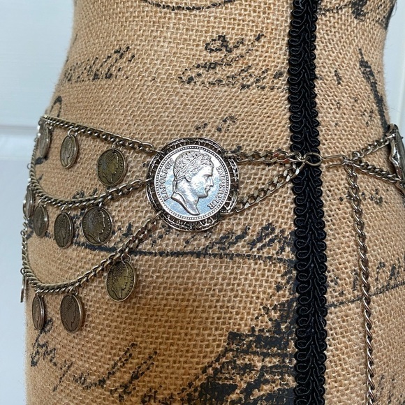 Vintage Women’s Coin Chain Belt Silver Tone Gypsy Boho Bohemian Belly Dancer - Picture 6 of 12
